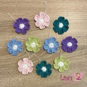 Gehäkelte Blumen – 10er-Set