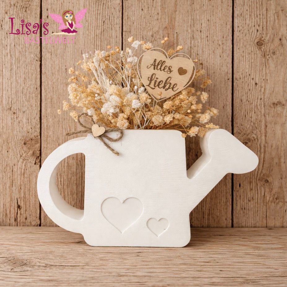 Gießkannen-Vase mit Trockenblumen - 3D Druck