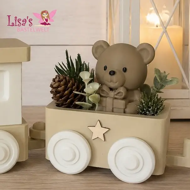 Weihnachtlicher Deko-Zug mit Bär – Bild 2